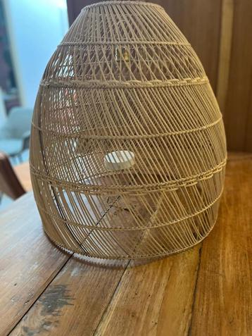 Rotan Hanglamp beschikbaar voor biedingen
