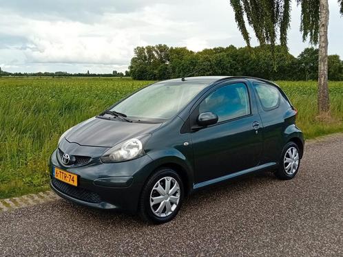 Toyota Aygo 1.0 12V Vvt-i AUTOMAAT, Auto's, Toyota, Bedrijf, Aygo, Benzine, A, Hatchback, Automaat, Geïmporteerd, Zilver of Grijs