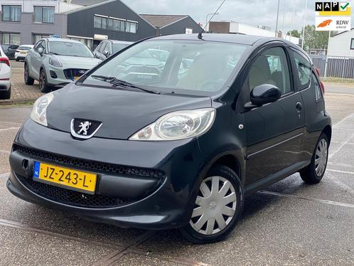 Peugeot 107 1.0-12V XR/3drs/1e EIG/1jaar apk/airco/EL-ramen/, Auto's, Peugeot, Bedrijf, Te koop, ABS, Airbags, Metallic lak, Radio