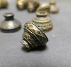 Seluts cups Bugis Keris cupjes mendak SQ1 Sumatra Celebes, Antiek en Kunst, Ophalen of Verzenden