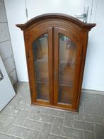 kleine vitrine kast voor aan muur of ergens op. 106 cm hoog, Ophalen, Met deur(en), 100 tot 150 cm, Eikenhout