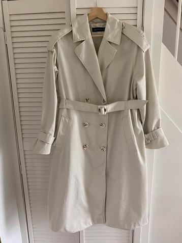 Expresso trenchcoat (44) beschikbaar voor biedingen