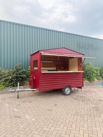 Unieke foodtruck direct inzetbaar voor evenementen beschikbaar voor biedingen