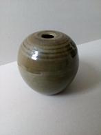 Vintage vaas Keramiek., Overige kleuren, Aardewerk of Porselein, Ophalen of Verzenden, Zo goed als nieuw