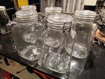 Glazen Potten  beschikbaar voor biedingen
