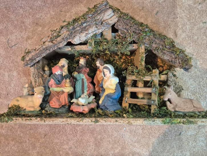 Kerststal met figuren, Diversen, Kerst, Gebruikt, Ophalen of Verzenden