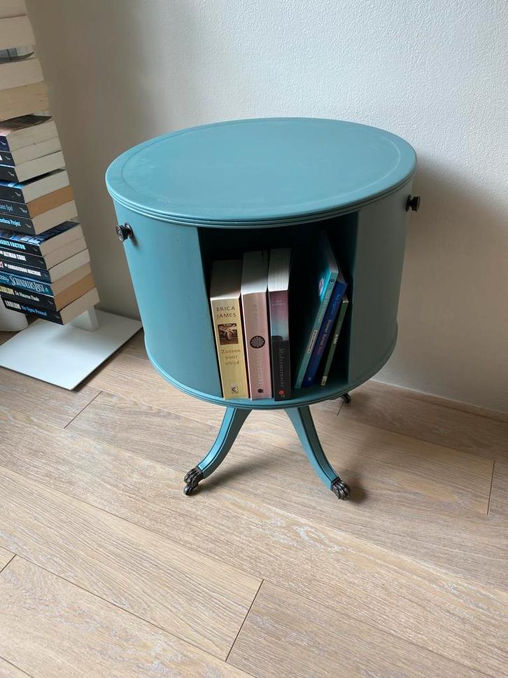 Antieke Boekenmolen - Blauwgroen & Op Wieltjes, Huis en Inrichting, Tafels | Bijzettafels, Gebruikt, Rond, 45 tot 60 cm, Minder dan 55 cm