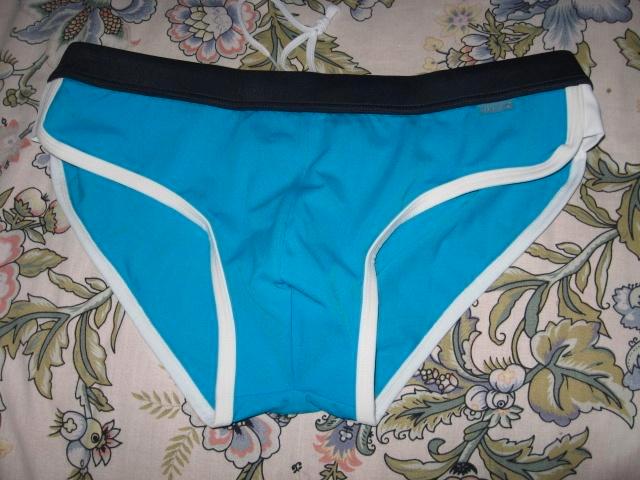 Te koop heren zwem slip, Kleding | Heren, Badmode en Zwemkleding, Zwemslip, Maat 48/50 (M), Blauw, Verzenden