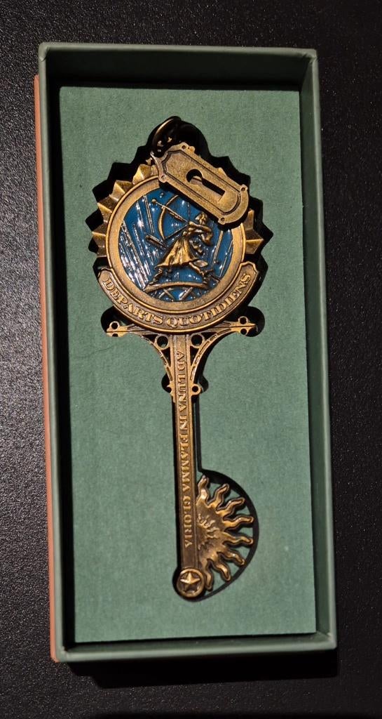 Disney key (sleutel) limited edition - Space Mountain, Ophalen of Verzenden, Overige figuren, Nieuw, Overige typen