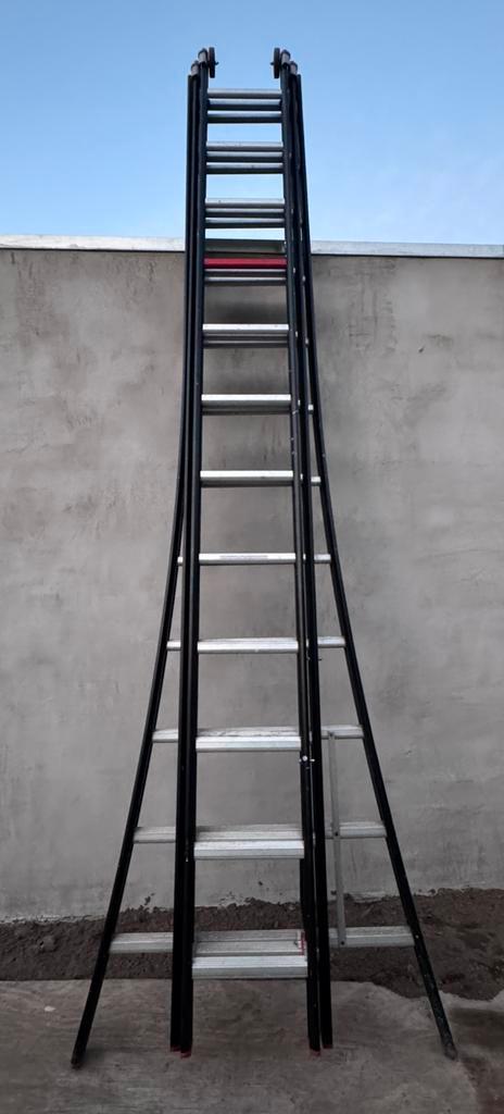 Altrex Nevada Reformladder 3x12 Treden (NZR 3083), Doe-het-zelf en Verbouw, Ladders en Trappen, Zo goed als nieuw, Ladder, 4 meter of meer