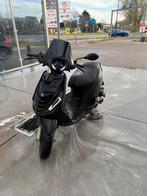 Piaggio Zip 2017 50cc 4t Carburateur Geel Kenteken, Ophalen, Maximaal 45 km/u, Zip, Zo goed als nieuw