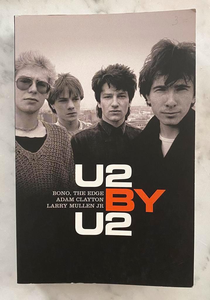 U2 BY U2, Boeken, Muziek, Zo goed als nieuw, Artiest, Verzenden