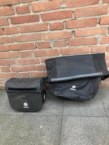 2 degelijke fietstassen van het merk Agu beschikbaar voor biedingen
