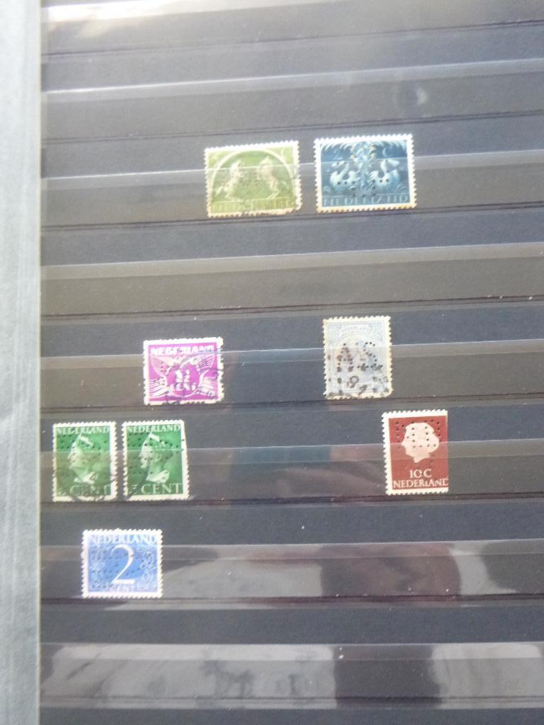stockboek Perfins oa uit Nederland Bayern Rreich, Danmark, Postzegels en Munten, Postzegels | Volle albums en Verzamelingen, Ophalen of Verzenden