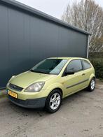 Ford Fiësta 1.3 8V 3DR 2007 Groen, Auto's, 1299 cc, 40 €/maand, 4 cilinders, Origineel Nederlands