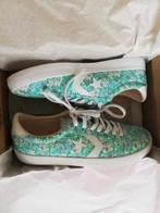 nieuwe leren converse motief sneakers maat 41, Ophalen of Verzenden, Nieuw, Sneakers of Gympen