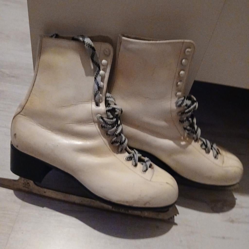 Schaatsen, Sport en Fitness, Schaatsen, Ophalen of Verzenden, Gebruikt, Kunstschaatsen