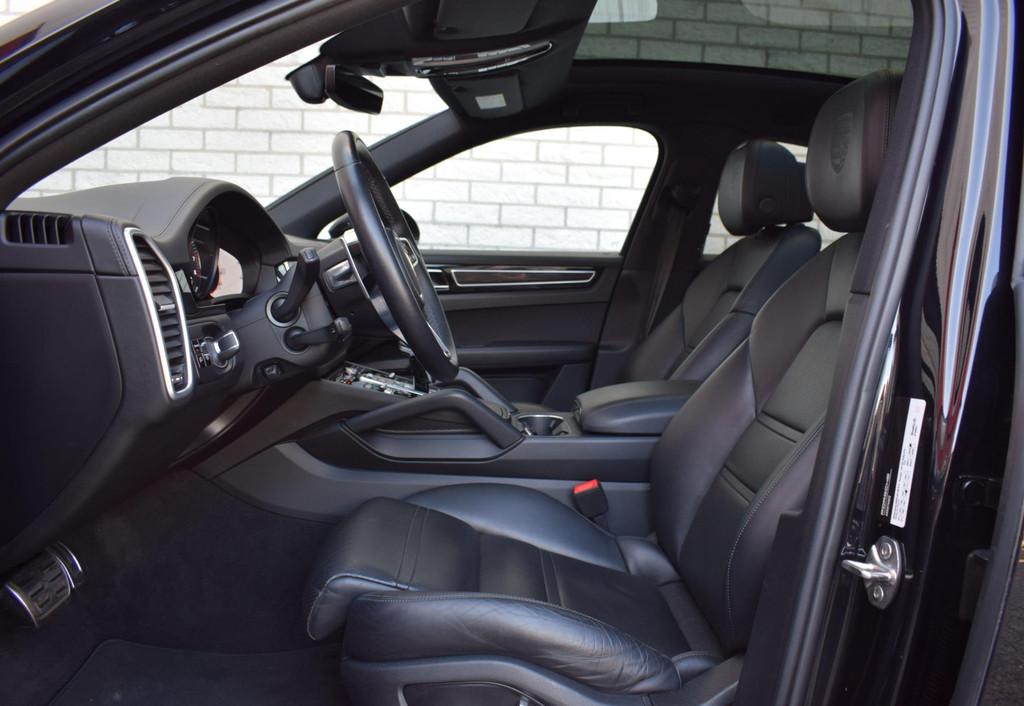 Porsche Cayenne Coupé 3.0 E-Hybrid SOH 92% / ORG.NED / PANO, Automaat, Cayenne, Gebruikt, 2995 cc