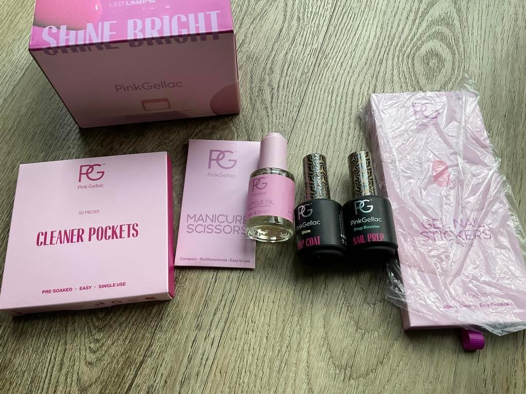 Pink Gellac starter set t.w.v. € 60, Nieuw, Ophalen of Verzenden, Toebehoren, Handen en Nagels