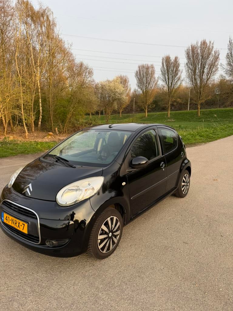 Citroën C1 1.0 5-DRS 2010 Zwart, Ophalen