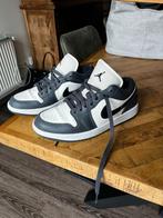Nike Air Jordan sneaker, Ophalen of Verzenden, Zo goed als nieuw, Sneakers of Gympen