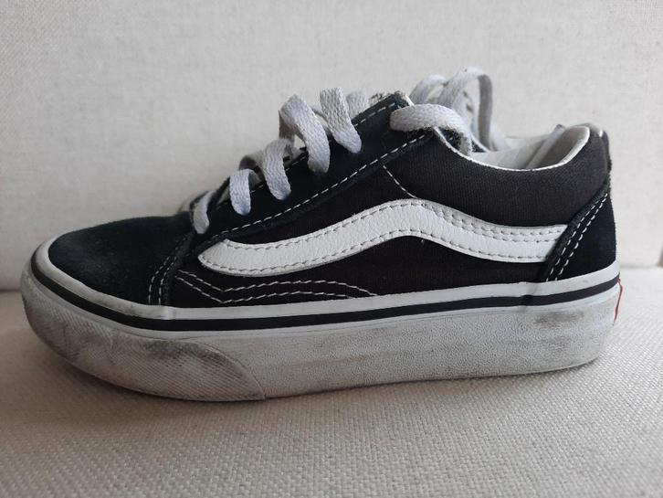 Vans Old Scool sneakers laag zwart maat 28, Kinderen en Baby's, Kinderkleding | Schoenen en Sokken, Schoenen, Jongen of Meisje