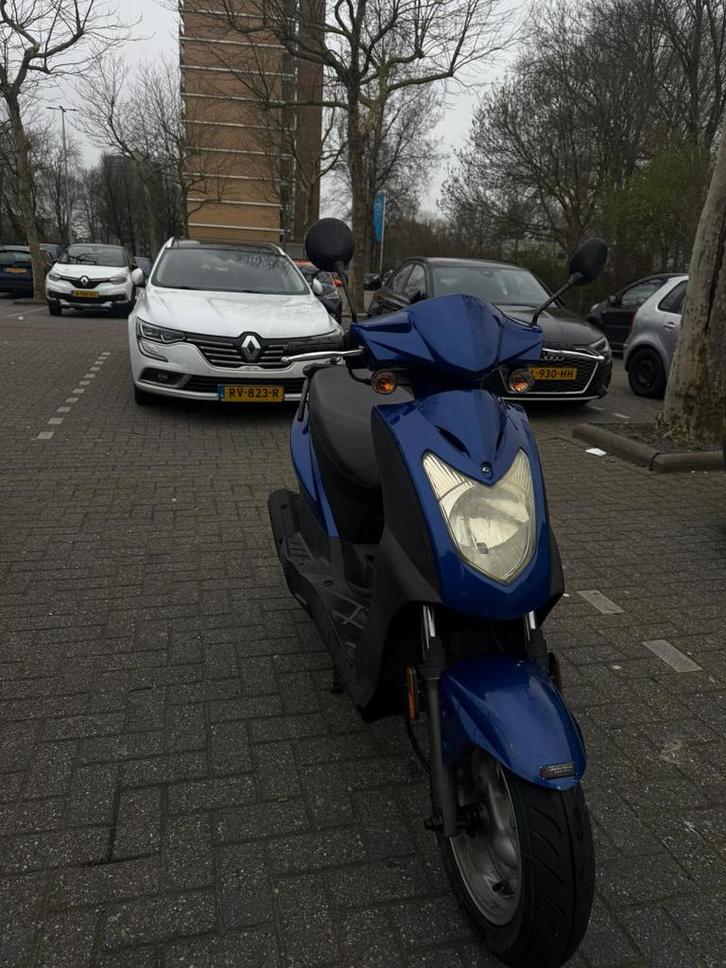 Kymco 125cc, Fietsen en Brommers, Scooters | Kymco, Zo goed als nieuw, Overige modellen, Benzine, Ophalen of Verzenden
