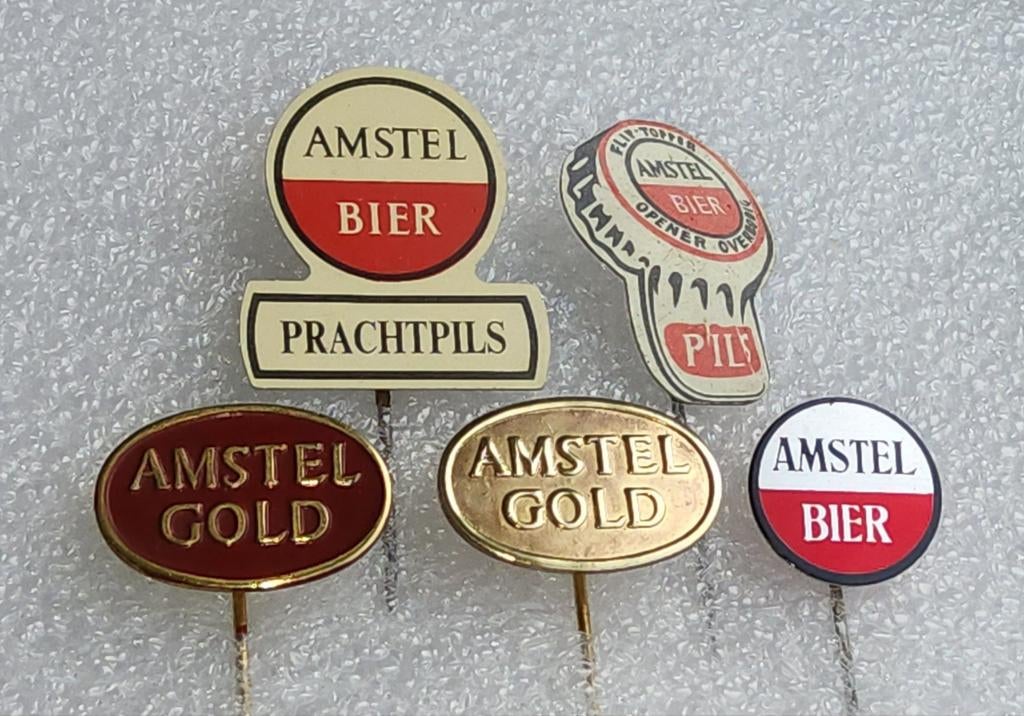 5 Vintage Amstel Bier Speldjes - Verzameling, Verzamelen, Speldjes, Pins en Buttons, Ophalen of Verzenden, Gebruikt, Merk, Speldje of Pin