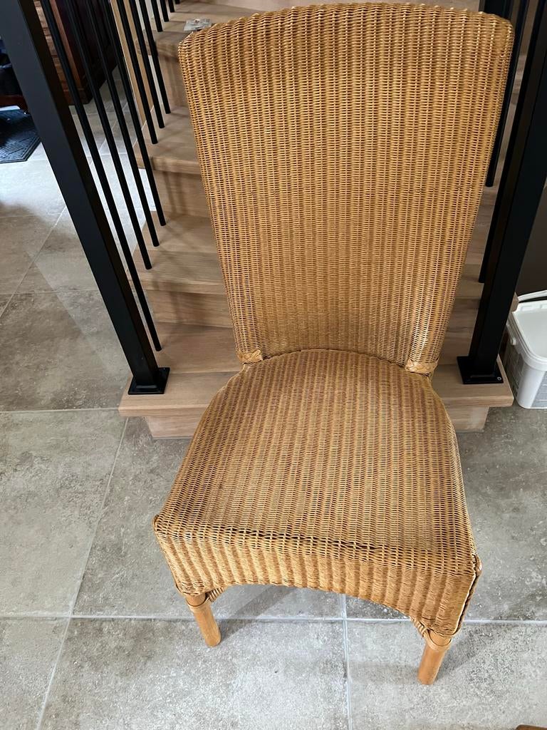 Rotan Eetkamerstoel - W. Lusty & Sons Ltd. (Sinds 1922), Huis en Inrichting, Stoelen, Zo goed als nieuw, Eén, Riet of Rotan, Overige kleuren