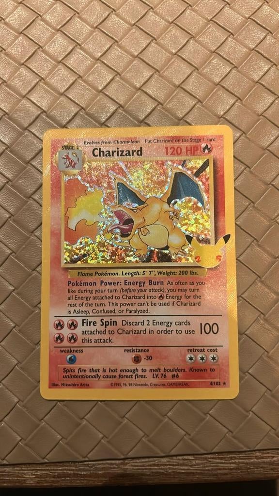 Charizard Celebrations - NM, Ophalen of Verzenden, Zo goed als nieuw