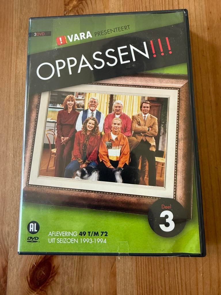 Oppassen complete seizoen 3 box dvd origineel 3 disc, Cd's en Dvd's, Dvd's | Tv en Series, Alle leeftijden, Verzenden, Gebruikt