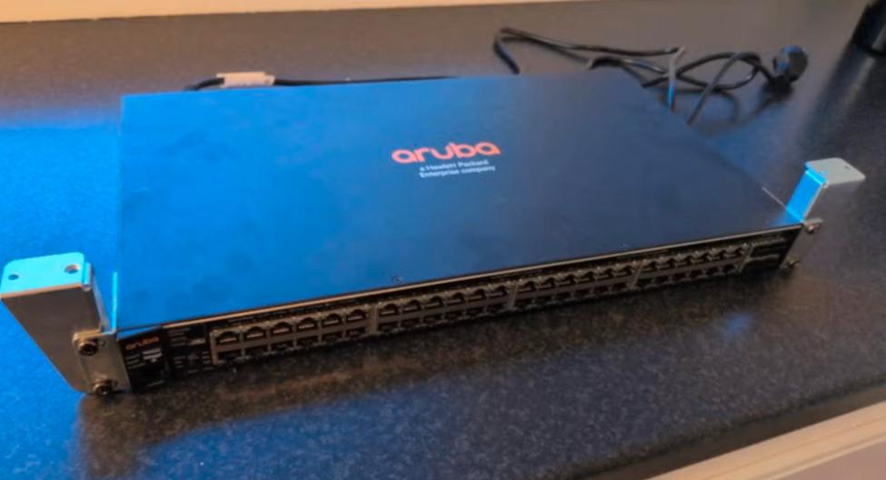 Professionele HP (Aruba) 2530-48G Managed Switch, Computers en Software, Netwerk switches, Ophalen of Verzenden, Gebruikt