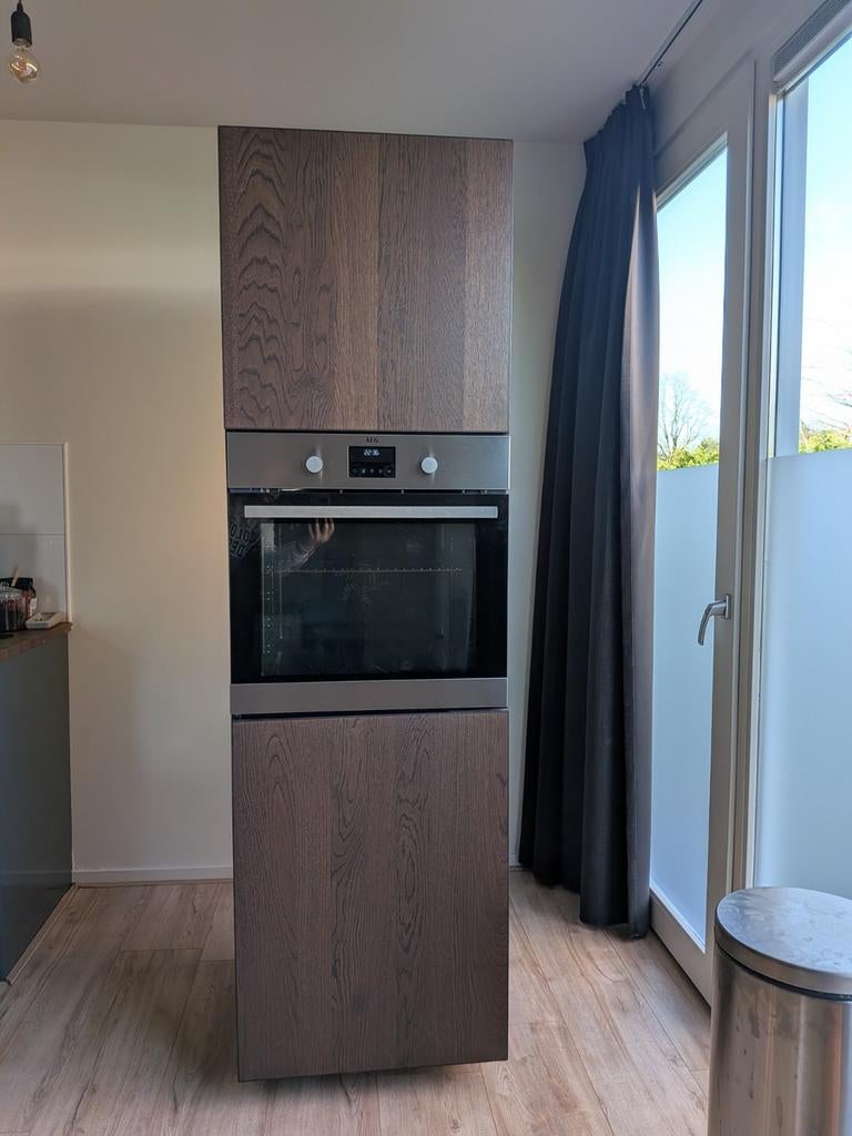 Ikea metod inbouw kast met oven - in uitstekende staat, Huis en Inrichting, Keuken | Complete keukens, Ophalen, Zo goed als nieuw