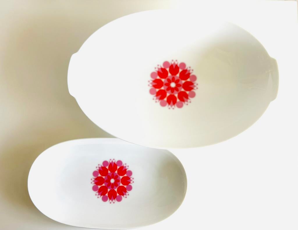 Retro Vintage schalen (2) ‘Pinwheel’ wit roze rood, Verzenden, Keramiek, Overige stijlen, Schaal of Schalen