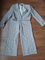 Gaaf broekpak met kort jasje - Maat M, Kleding | Dames, Maat 38/40 (M), Kostuum of Pak, Ophalen of Verzenden, Onbekend