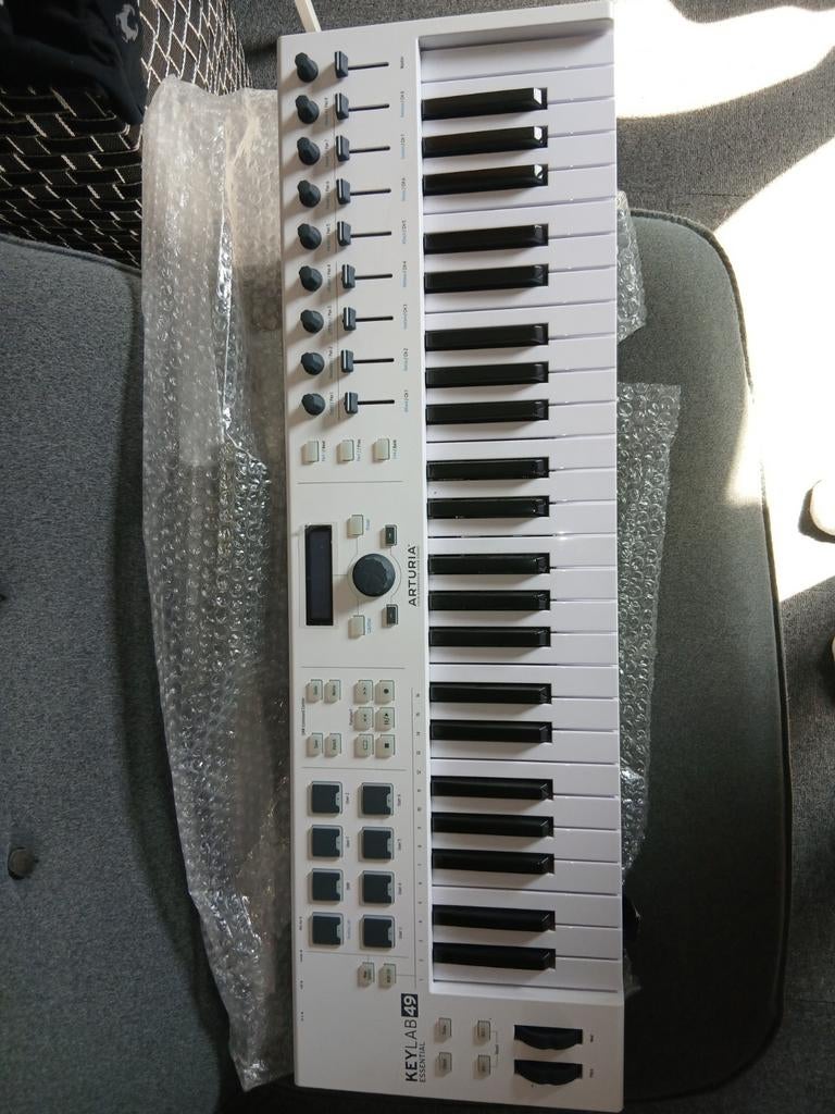 Arturia Keylab 49 Essential MIDI keyboard controller, Overige merken, Midi-aansluiting, Zo goed als nieuw, Overige aantallen