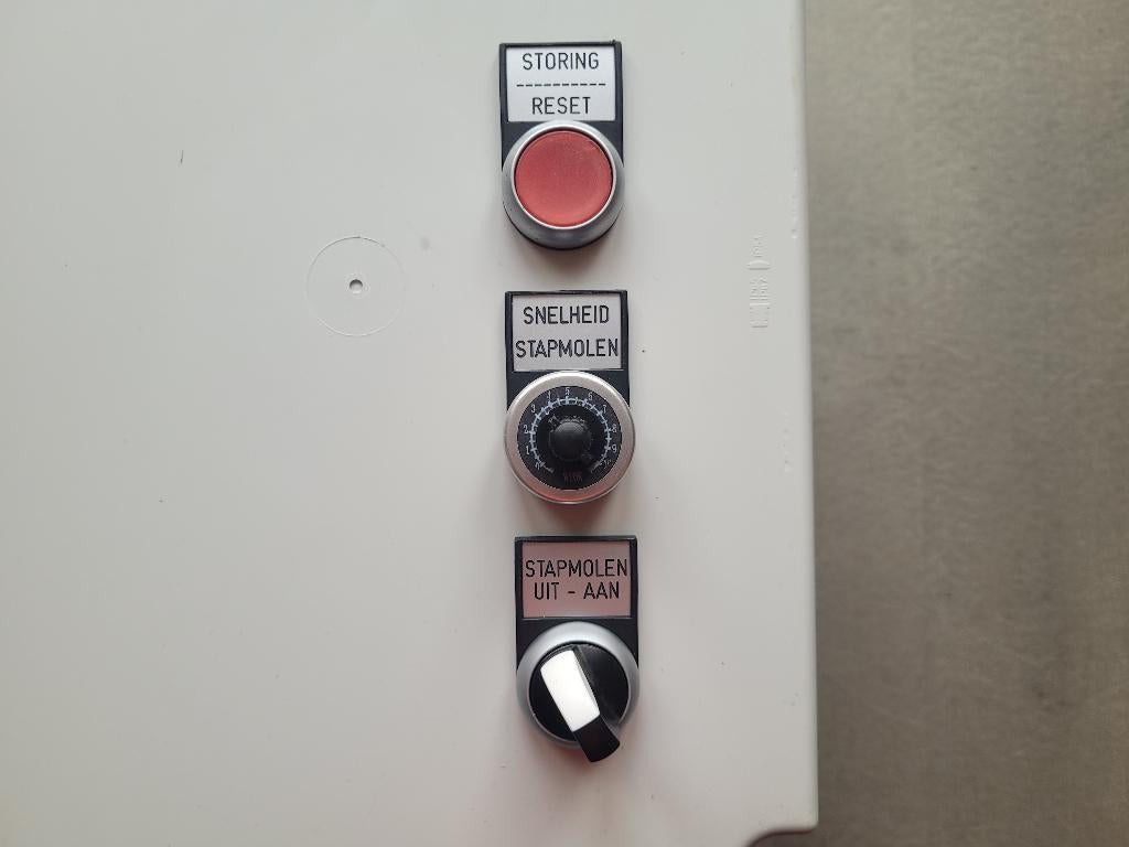 Schakelkast voor een stapmolen, Info@diverse.nl, Diverse Nederland, Overige soorten, Ophalen of Verzenden