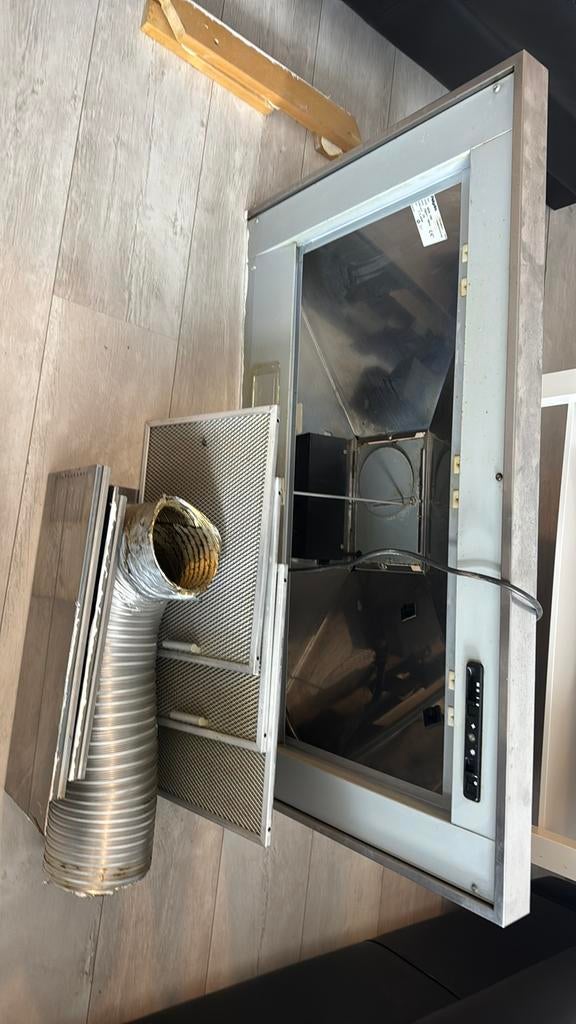 Pelgrim Wandschouwkap, Ophalen, Gebruikt, Wandschouwkap