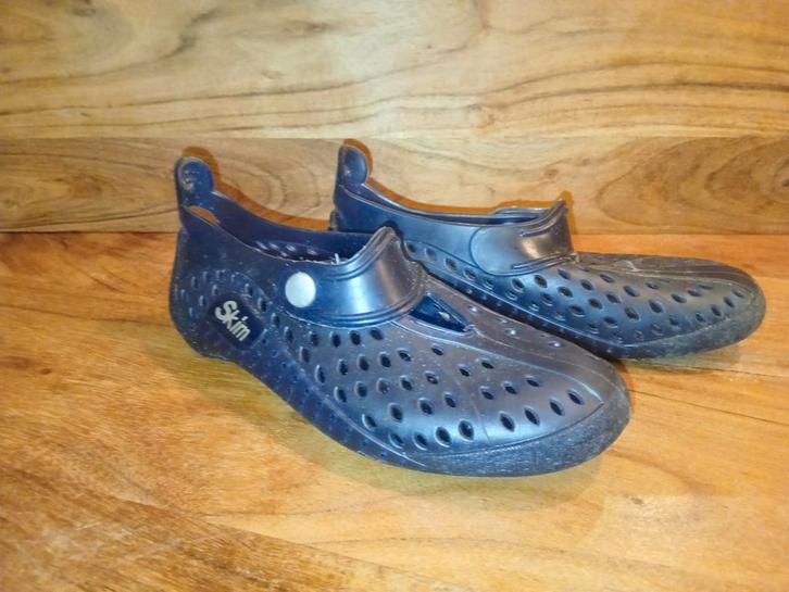 Zwemschoenen / Waterschoenen - Maat 29/30, Watersport en Boten, Watersportkleding, Gebruikt, Zeil- of Surfschoenen, Kind, Ophalen of Verzenden