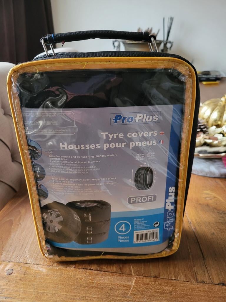 Nieuwe set wielhoezen in opberghoes, Auto diversen, Ophalen