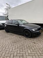 BMW 1-Serie 2.0 120I 2004 Zwart, 1-Serie, Achterwielaandrijving, 1995 cc, 4 cilinders