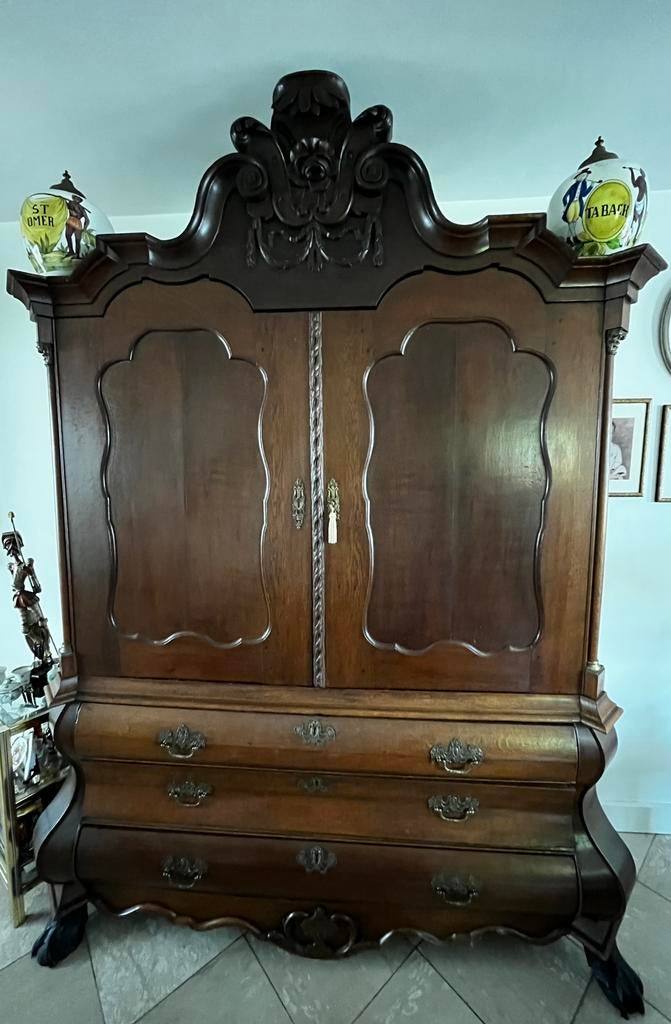 Antieke buffetkast - bestaande uit 2 losse delen, Ophalen