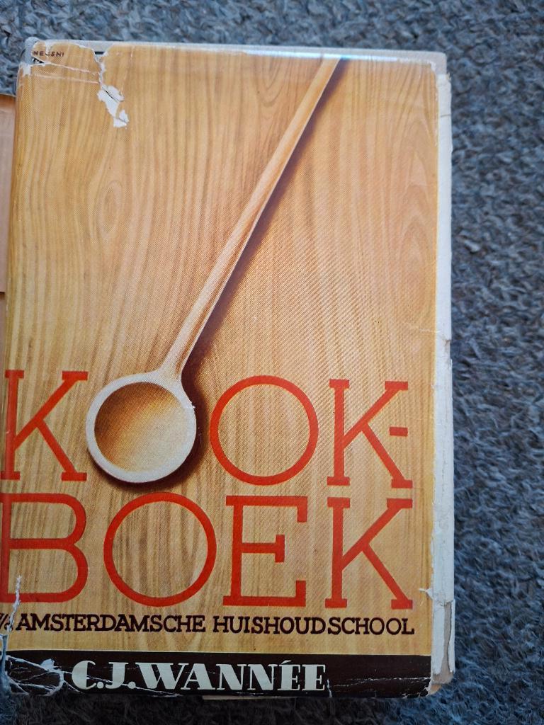 Kookboek van de Amsterdamsche Huishoudschool, Boeken, Kookboeken, Ophalen of Verzenden, Gelezen, C.J.Wannee