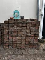 Gratis stenen: 4,60 m2 (10x10x6) en 1,25 m2 (15x15x6), Ophalen, Gebruikt, Klinkers, 5 tot 10 m²