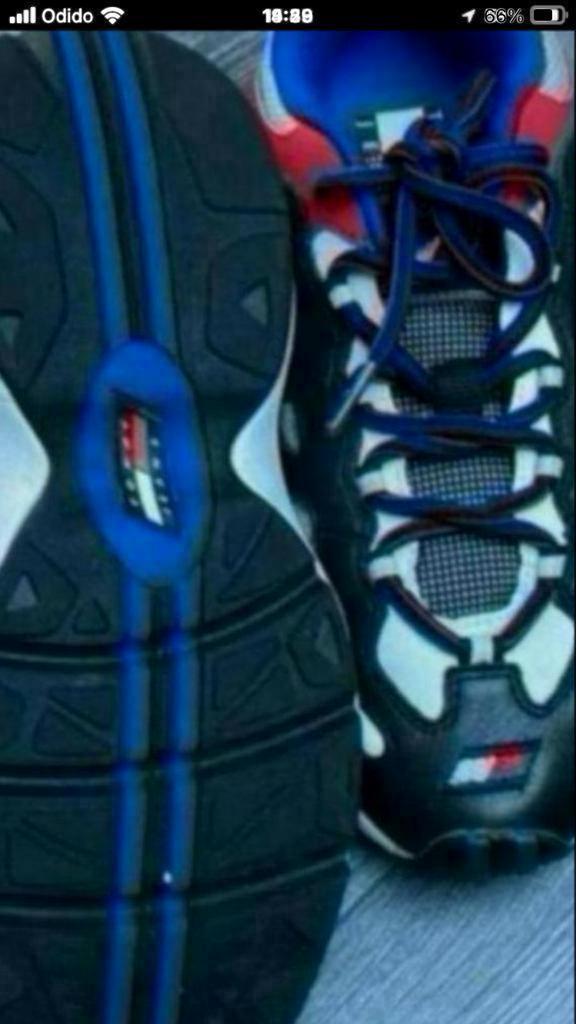 Tommy hillifigner sneakers maat 41, Kleding | Heren, Schoenen, Zo goed als nieuw, Ophalen of Verzenden