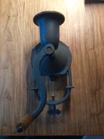 Graanmolen wand of tafel, Ophalen, Gebruikt