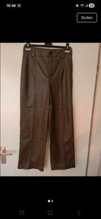 Zara bruine leren broek maat S, Kleding | Dames, Ophalen of Verzenden, Zo goed als nieuw, Bruin, Lang