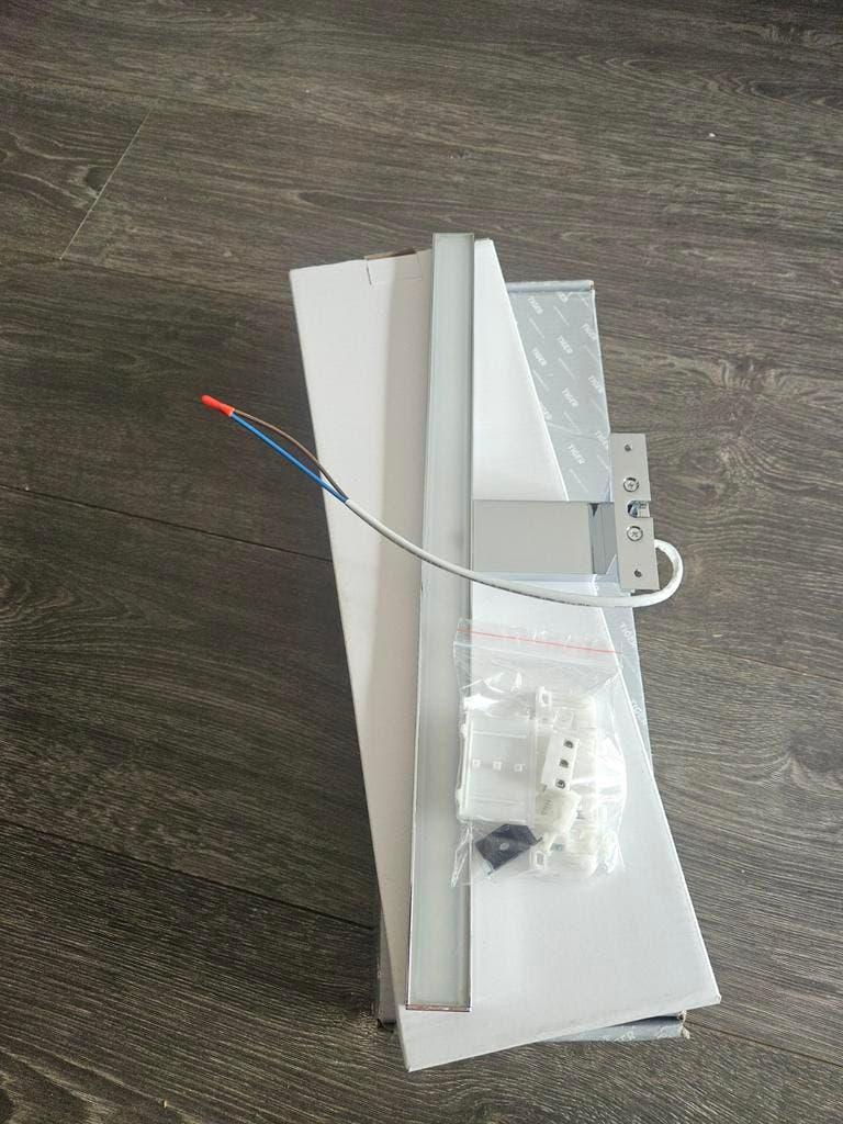 Badkamerlamp Tiger LED Aurel 40cm 4000K Chroom nieuw in doos, Ophalen of Verzenden, Nieuw, Wit