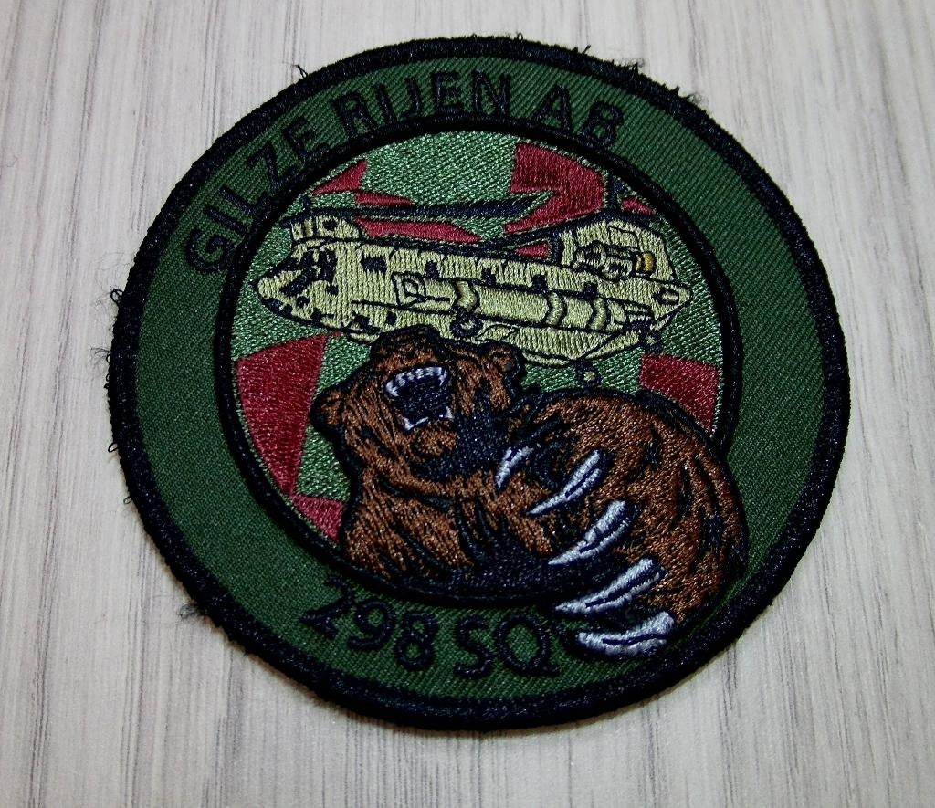 Patch RNLAF 298 Squadron Gilze-Rijen Airbase, Verzamelen, Militaria | Algemeen, Verzenden, Luchtmacht, Nederland, Embleem of Badge