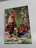 MEISJE MET SLEE VOL CADEAUS .      POP, Ophalen of Verzenden, Voor 1920, Kinderen